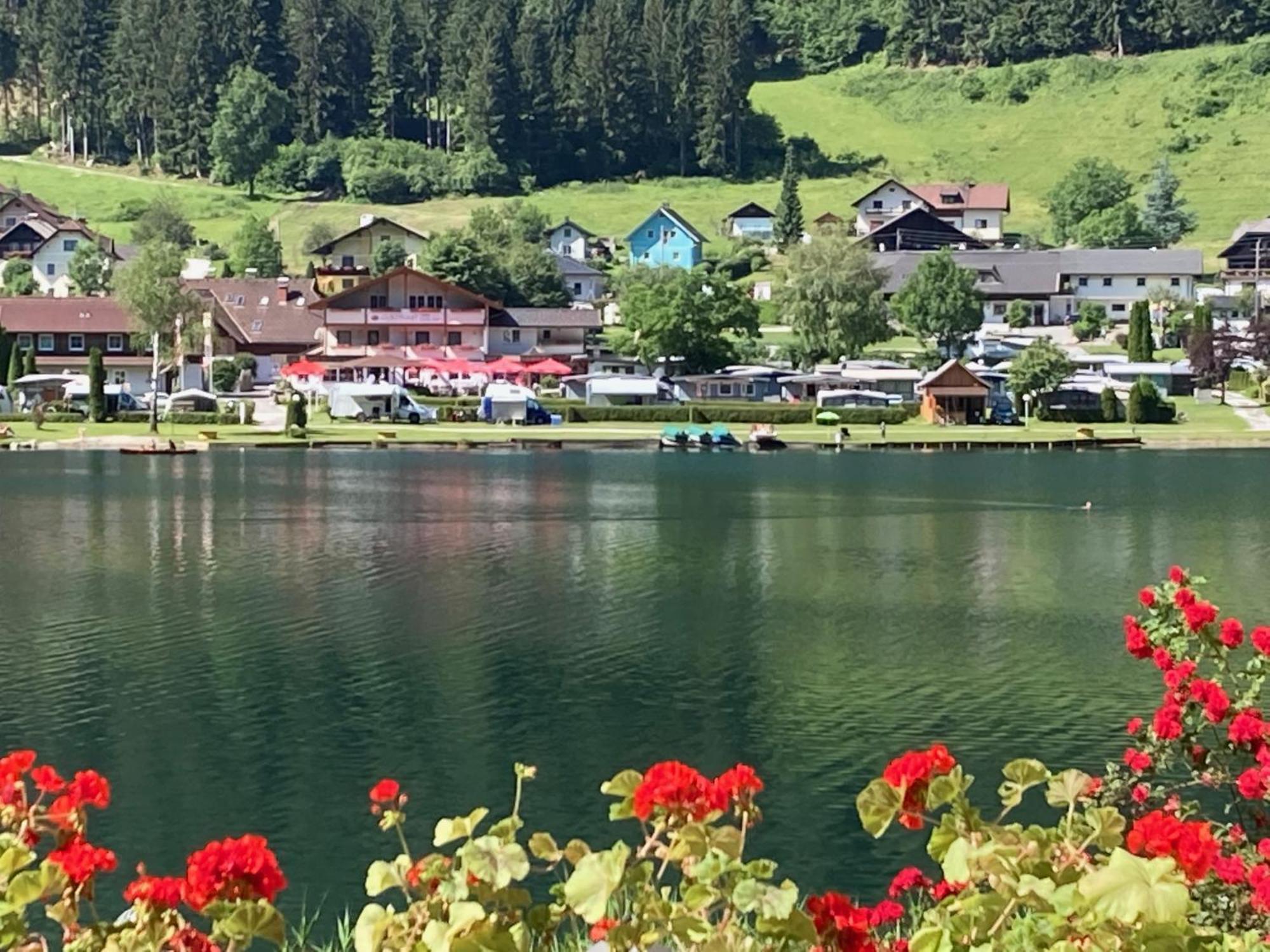 Seebrauer Appartement Erlach  Buitenkant foto