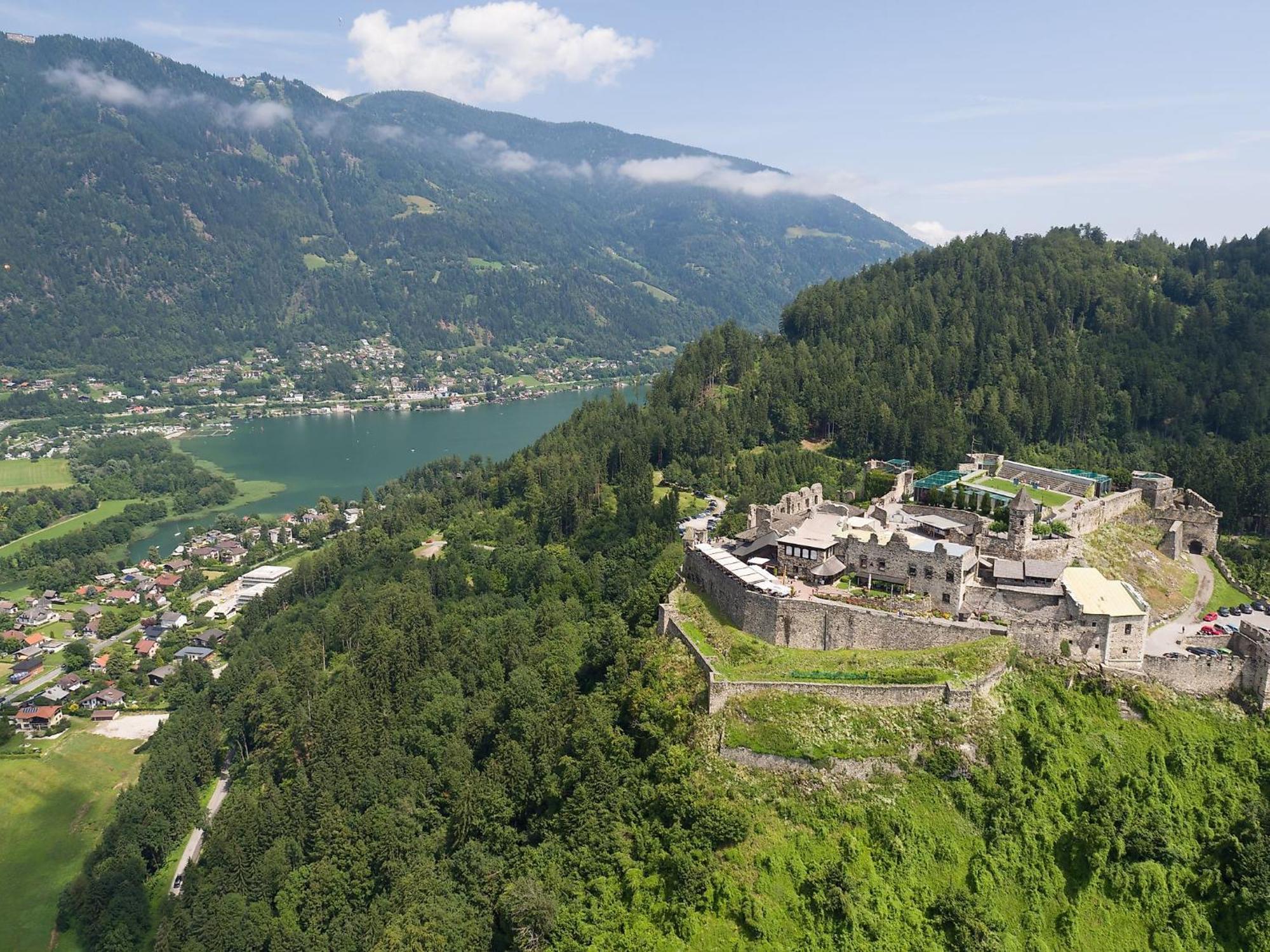 Seebrauer Appartement Erlach  Buitenkant foto